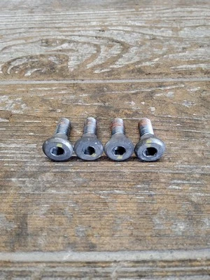 2004 04 03-04 Honda Hornet CB600F CB600 rueda trasera disco freno rotor pernos Foto 1 de 4