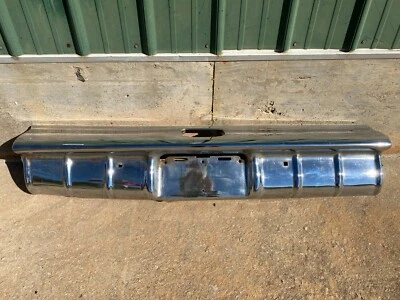 PARAGOLPES TRASERO CROMADO SECCIÓN CENTRAL PARTE PARA 1957 BUICK SPECIAL Foto 1 de 4