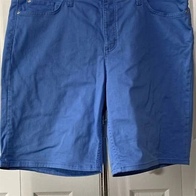 Lee Men's Blue Chino Shorts Size 20 Casual Flat Front - Image 1 of 4