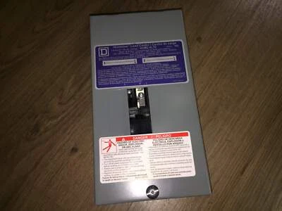 SQUARE D HOM24L70S INDOOR LOAD CENTER 1 POLE 70 AMP 120/240 VOLT 2 SPACE - Image 1 of 4