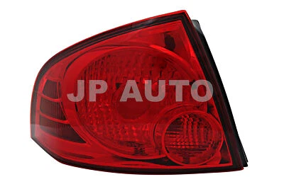 Luz trasera lado del conductor para Nissan Sentra 2004-2006 Foto 1 de 4