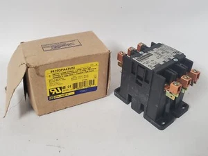 New Square D 8910DPA43V02 3 Pole 600V Definite Purpose Contactor - Picture 1 of 8
