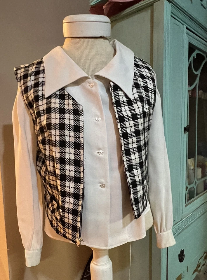 Vintage Junior House Boutique Collection Set Vest &  Shirt Size 9 School Girl - Image 1 of 4