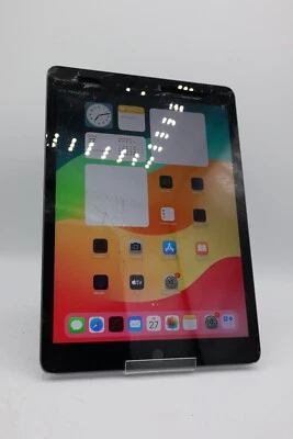Apple iPad A2270 8th Gen. 10,2 Zoll Wi-Fi  32GB Grau Displayschaden #D-4867 - Bild 1 von 4