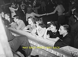 1942 GET AQUAINTED DANCE FOR NEW HAMILTON WATCH CO. EMPLOYEES, LANCASTER 5 by 7 - Picture 1 of 1