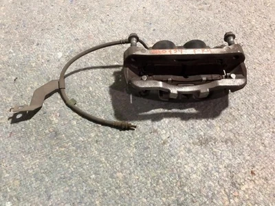 Pinza de freno delantera derecha derecha 13-16 Ford F350 Super Duty 6,2 L 4x2 usada con soporte Foto 1 de 4