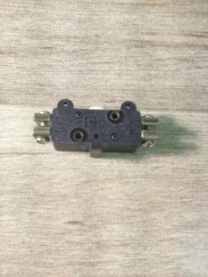 Interruptor de límite Crouzet 83106 5A 250V Foto 1 de 4