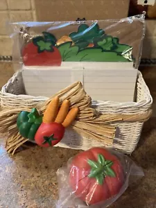 Cestino portadocumenti ricette Avon vintage organizer tema verdura + porta carte pomodoro - Foto 1 di 5