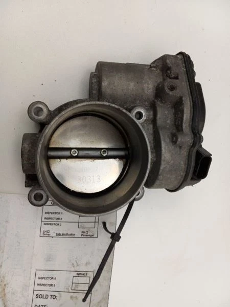 THROTTLE BODY FOR LINCOLN MKT 2011 - 2019 - Image 1 of 4