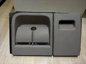 Chevrolet GMC C 1500 1995-1999 carcasa de cenicero tostado con cenicero - Imagen 1 de 7
