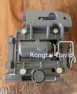 FISHER DVC6010 Valve positioner Brand New Single action without feedback - Picture 1 of 3