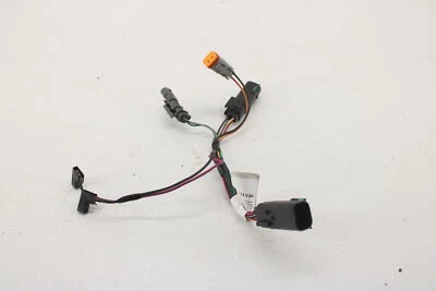 Arnés de cableado estándar debajo del cabezal de dirección Harley Davidson Softail 2021-2024 Foto 1 de 4