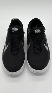 Boy's Nike Team Hustle D10 Basketball Sneaker (Size 5Y) - Picture 1 of 5