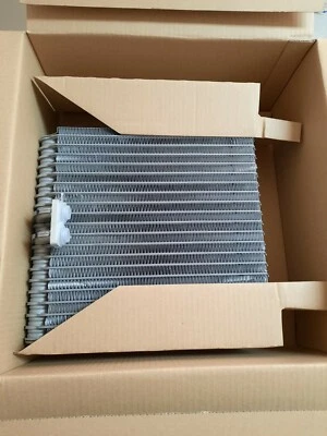 Air Con Evaporator Core suits Toyota LandCruiser FJ80R 4.0L 08/1989 - 07/1992 - Image 1 of 4