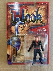 VINTAGE 1991 HOOK  SWASHBUCKLING PETER PAN FIGURE NEW ON CARD - Picture 1 of 2