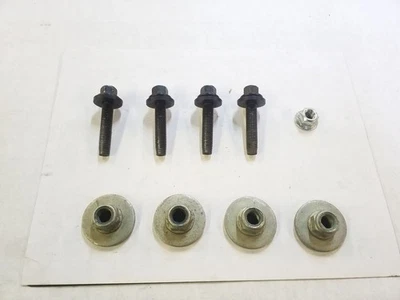 Pernos/tuercas de montaje del asiento trasero | Se adapta a 15 16 17 18 19 20 Ford F150 Foto 1 de 4