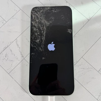 Apple iPhone 15 Plus - 128GB Green Unlocked A2847 NO POWER #12 - Image 1 of 4