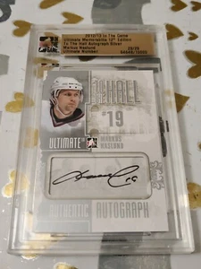 2012-13 ITG Ultimate Memorabilia To The Hall Auto Markus Naslund /29 Silber - Bild 1 von 4