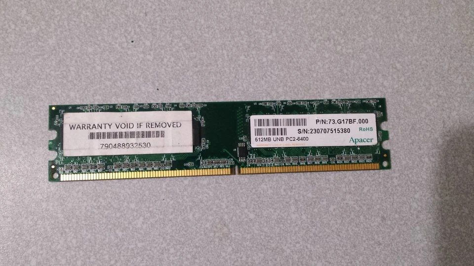 Apacer RAM 73.G17BF.000 (512 MB, DDR2, PC2-6400, DIMM, 240 pin) - Image 1 of 1