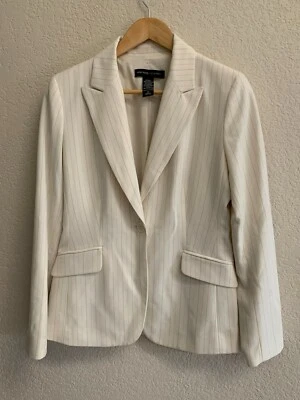 Куртка с подкладкой New York & Co кремовая с серыми/коричневыми тонкими полосками размер 6 - Изображение 1 из 4