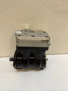 Air Brake Compressor 20701801 85000396 85122952 For Volvo D12 FH12 FH16 FM12 - Picture 1 of 6