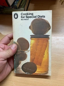 1976 "COOKING FOR SPECIAL DIETS" BEE NILSON RECIPES VINTAGE PAPERBACK BOOK (P3) - Picture 1 of 18