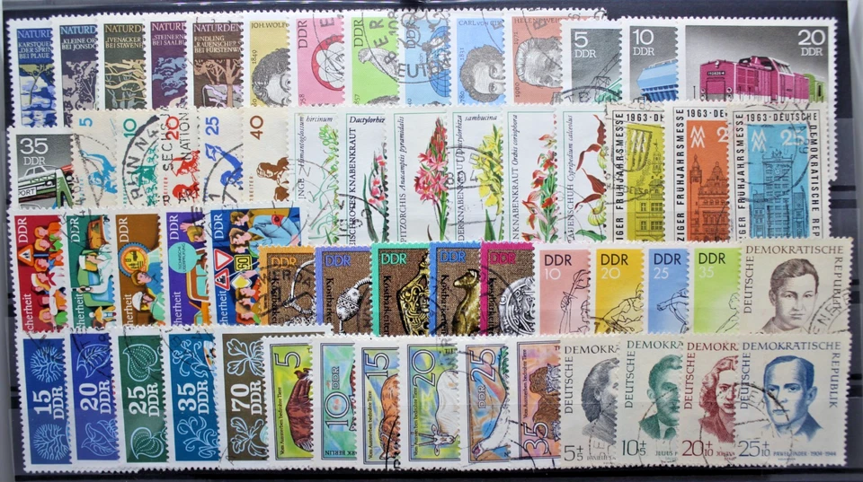 DDR Germania Est 59 Francobolli differenti Timbrati Lotto (C.8) - Immagine 1 di 1