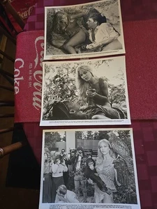 TANYA ROBERTS SET 3 B/W PRESS PHOJTO  FOR SHEENA QUEEN OF JUNGLE - Picture 1 of 1