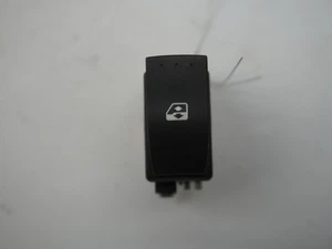 Comando alzacristalli porta anteriore destra offerta RENAULT Clio I II fase 2 - 1.4 - Foto 1 di 3