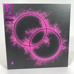 KANG DANIEL: MAGENTA (Random Cover) (incl. 72pg Photo Book & CD) - Foto 1 di 14