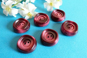 252 Bisc Superb Vintage Buttons Raspberry Red 6 Buttons Thickness 1960/70 - Picture 1 of 4