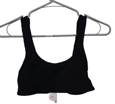 Top de bikini corto Missguided Sport mezcla y combina nuevo con etiquetas acanalado negro talla 4 Foto 1 de 4