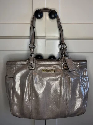 VINTAGE Coach Hampton Laguna Metallic Leather Handbag Tote F16565 Purse - Image 1 of 4