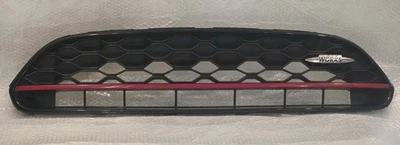 MINI COOPER 2023 2024 Countryman John Cooper Works rejilla delantera Foto 1 de 4