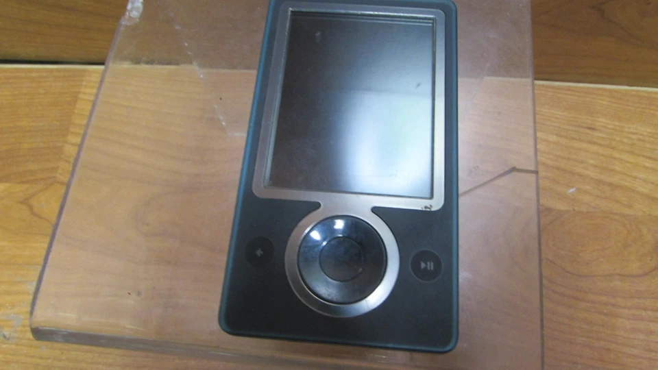 Reproductor multimedia digital Microsoft Zune modelo 1089 30 GB negro almacenamiento encontrar sin probar Foto 1 de 4