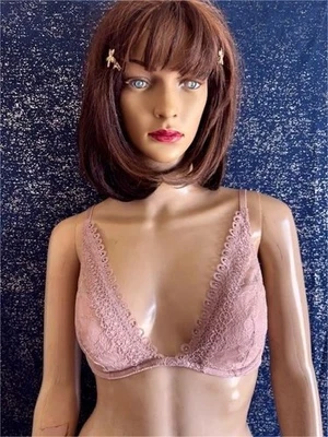 VICTORIA SECRET UNLINED PLUNGE BRA LACE TRIM SZ 32 DD - Image 1 of 4