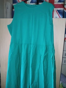 Plus Size 32. Simply Be Jade Green Sleeveless Midaxi Dress - Picture 1 of 10