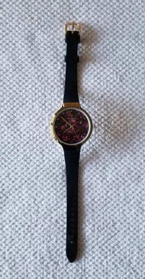 NIB Decree Silver Tone Watch Roses Dial Black Rubber Band 6"-7.5" New Battery - Image 1 of 4