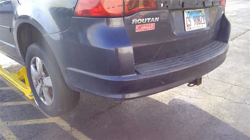 Parachoques trasero sin asistencia de estacionamiento compatible con 09-14 ROUTAN 24722 Foto 1 de 4