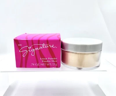 Mary Kay LIGHT IVORY HA31  3843 SIGNATURE LOOSE POWDER - .74 oz  New & Sealed - Image 1 of 4