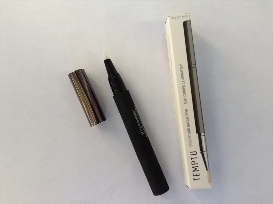 ILUMINADOR ANTI-CERNES CORRECTOR TENTU BRIGHTNER - # 507 VIBRANTE SIENA Foto 1 de 1