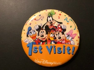 Genial Vintage "I1st Visit!-WALT DISNEY WORLD" Pinback Botón 3"  - Imagen 1 de 3