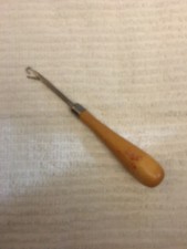 Boye Wood Handle Crochet Weaving Latch Hook Micro Braiding Rug Hooking