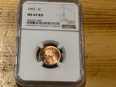 1992 Lincoln Cent NGC MS-69 RD - Image 1 of 4