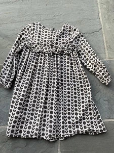 Anthem Of The Ants Mädchen Kleid hellbraun/braun Langarm Rüschen Größe 5 gebraucht, in einwandfreiem Zustand - Bild 1 von 7