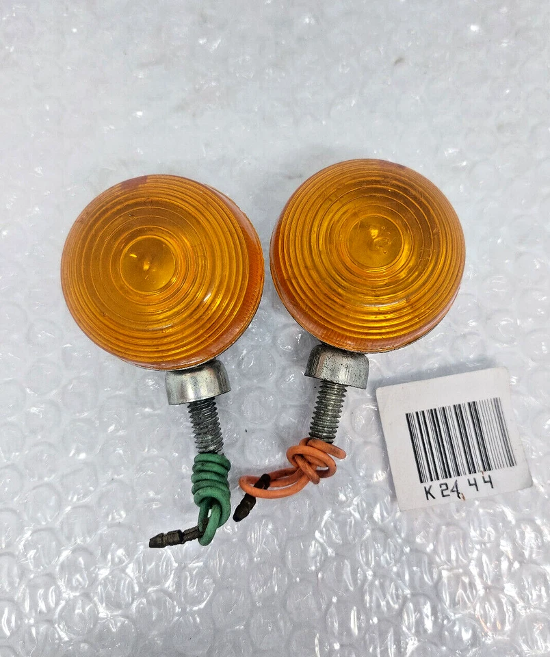 Indicador de guiño de señal de giro Yamaha YL1 YL1E YG1 YGS1 U50 U70 YJ1 YJ2 MJ2 NUEVO EN STOCK Foto 1 de 4