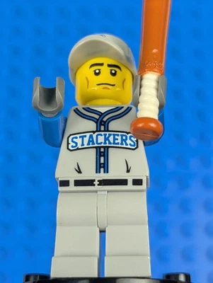 Наборы Lego Minifigure серия 10: Baseball Fielder col157 71001, 6029138 - Изображение 1 из 4