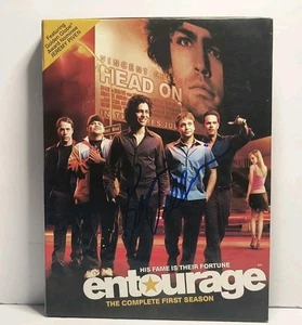 Rare Entourage Season 1 DVD Signed by Kevin Dillon (Johnny Drama) No COA - Picture 1 of 5