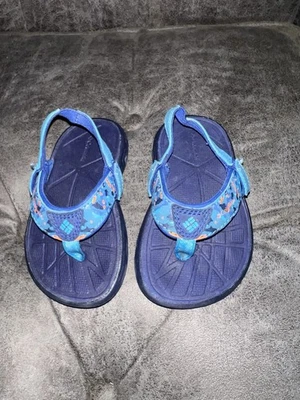 Sandalias Columbia niño pequeño talla 6 Foto 1 de 4