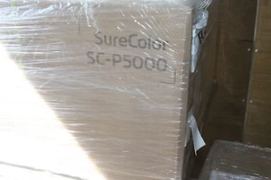 Epson SureColor P5000 Wide Format Printer 17" SCP5000 Brand NEW in the Box!!!!! - Picture 1 of 2